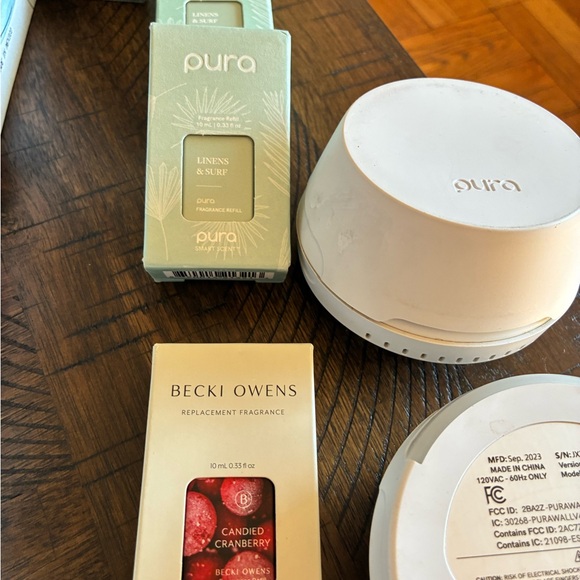 Blue and White Candle Accents for Elegant Home Decor - Picture 8 of 9